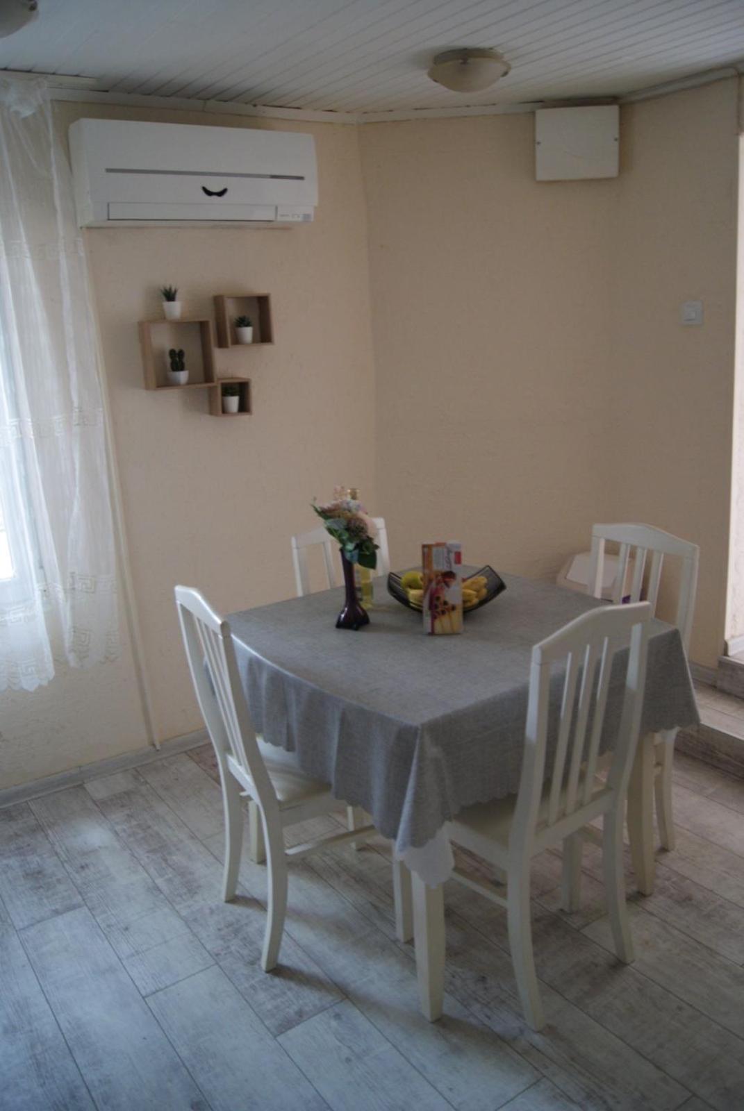 Apartament Niki